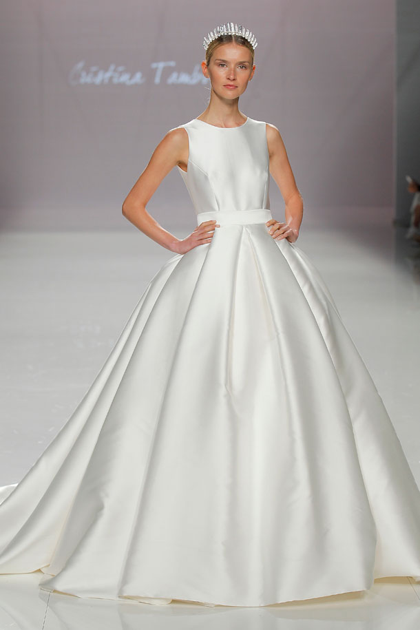 ilovebrides.pt Cristina Tamborero 2018 Barcelona Bridal Fashion Week 2017